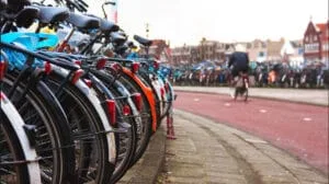 bici1.jpg Concurso de Diseño de un Hostal Amsterdam: De Wallem Hostel